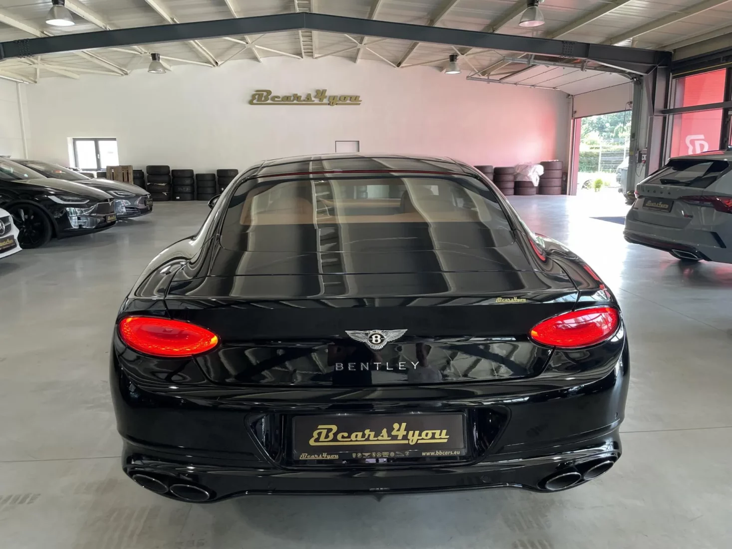 Bentley Continental GT V8