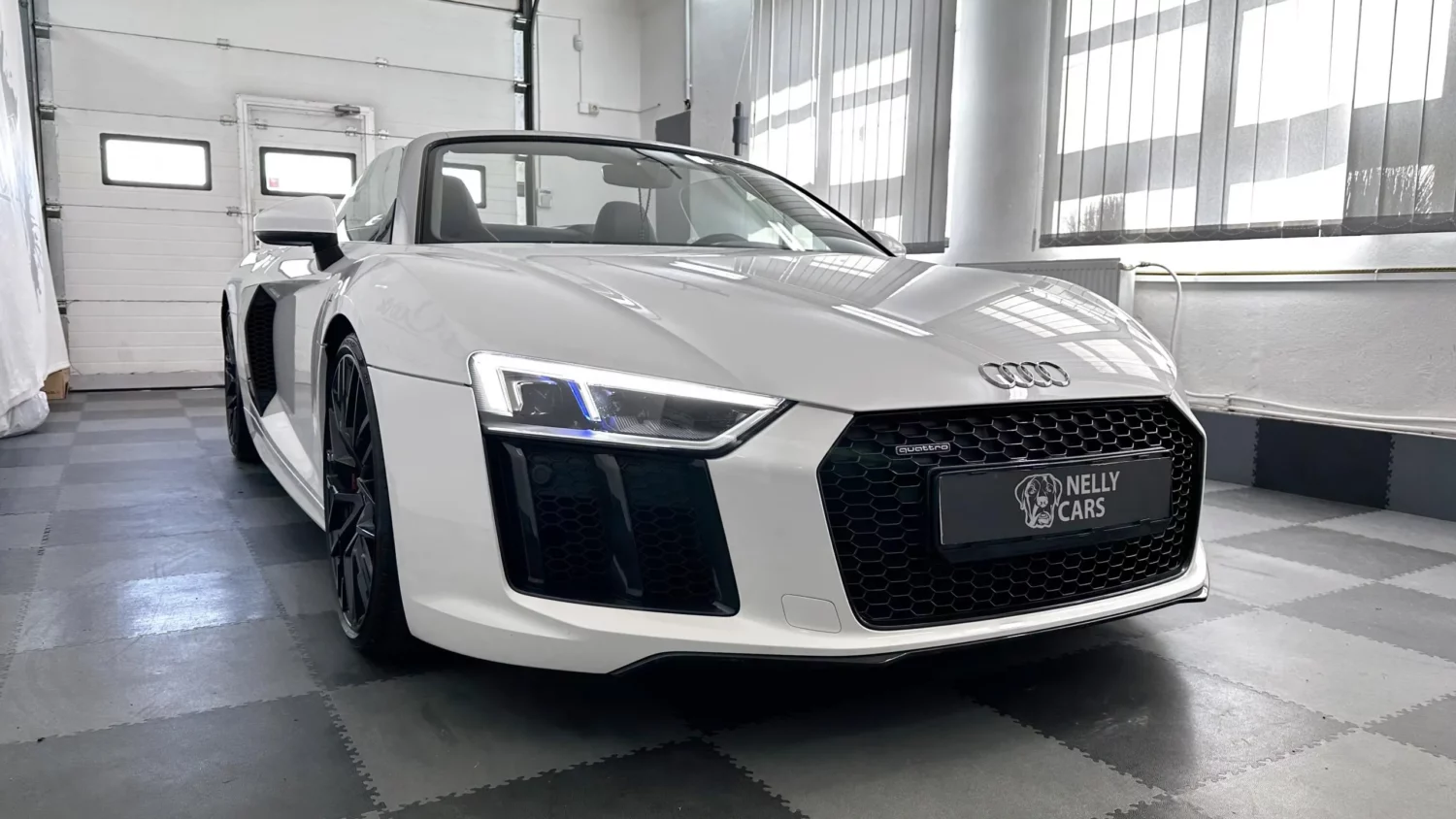 Audi R8 Spyder V10 quattro
