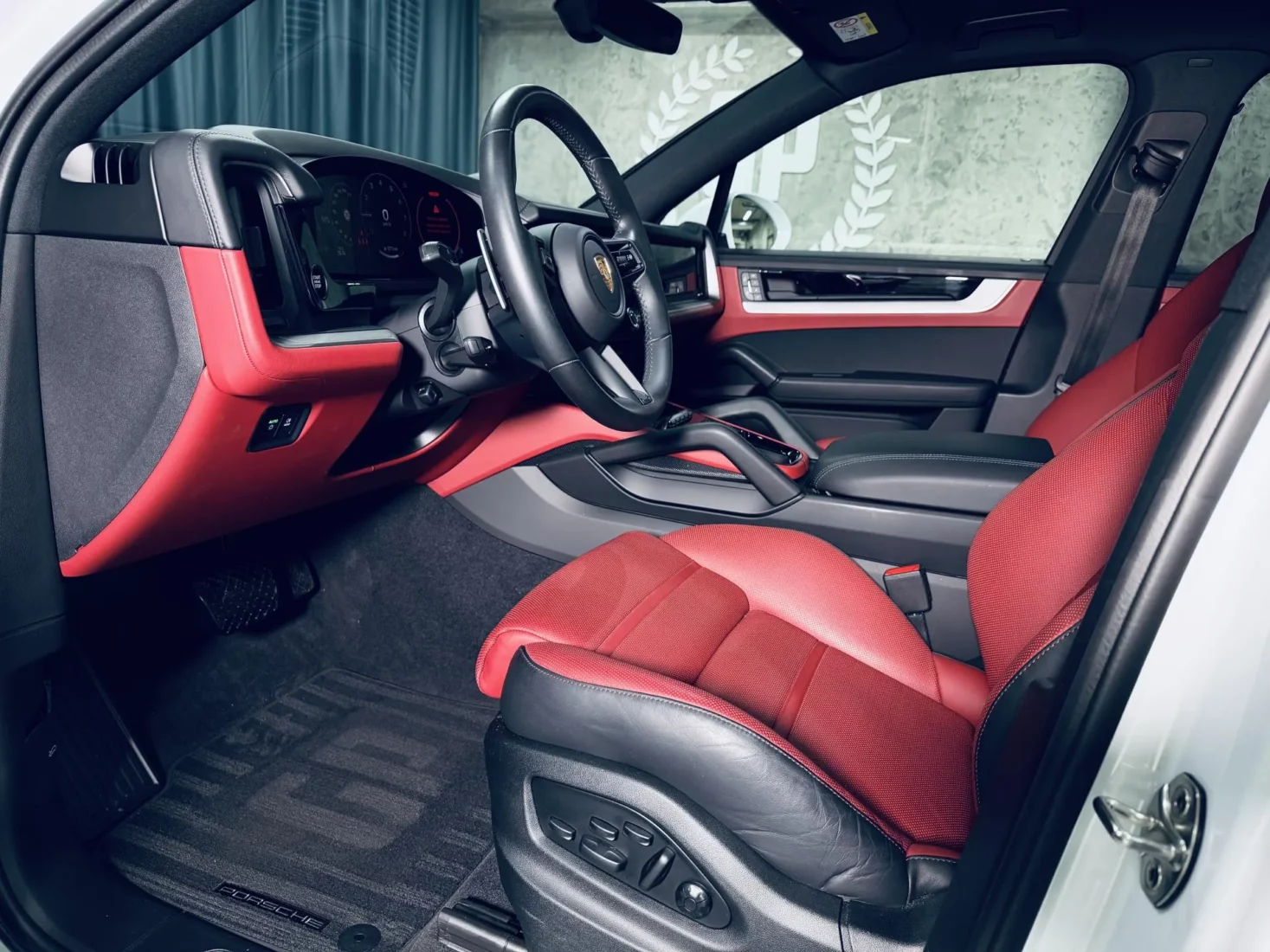 Porsche Cayenne (Sport Chrono Paket)