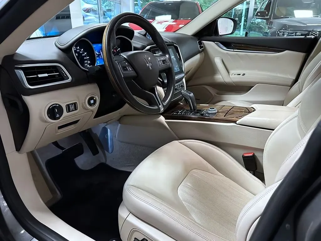 Maserati Ghibli S Q4 GranLusso