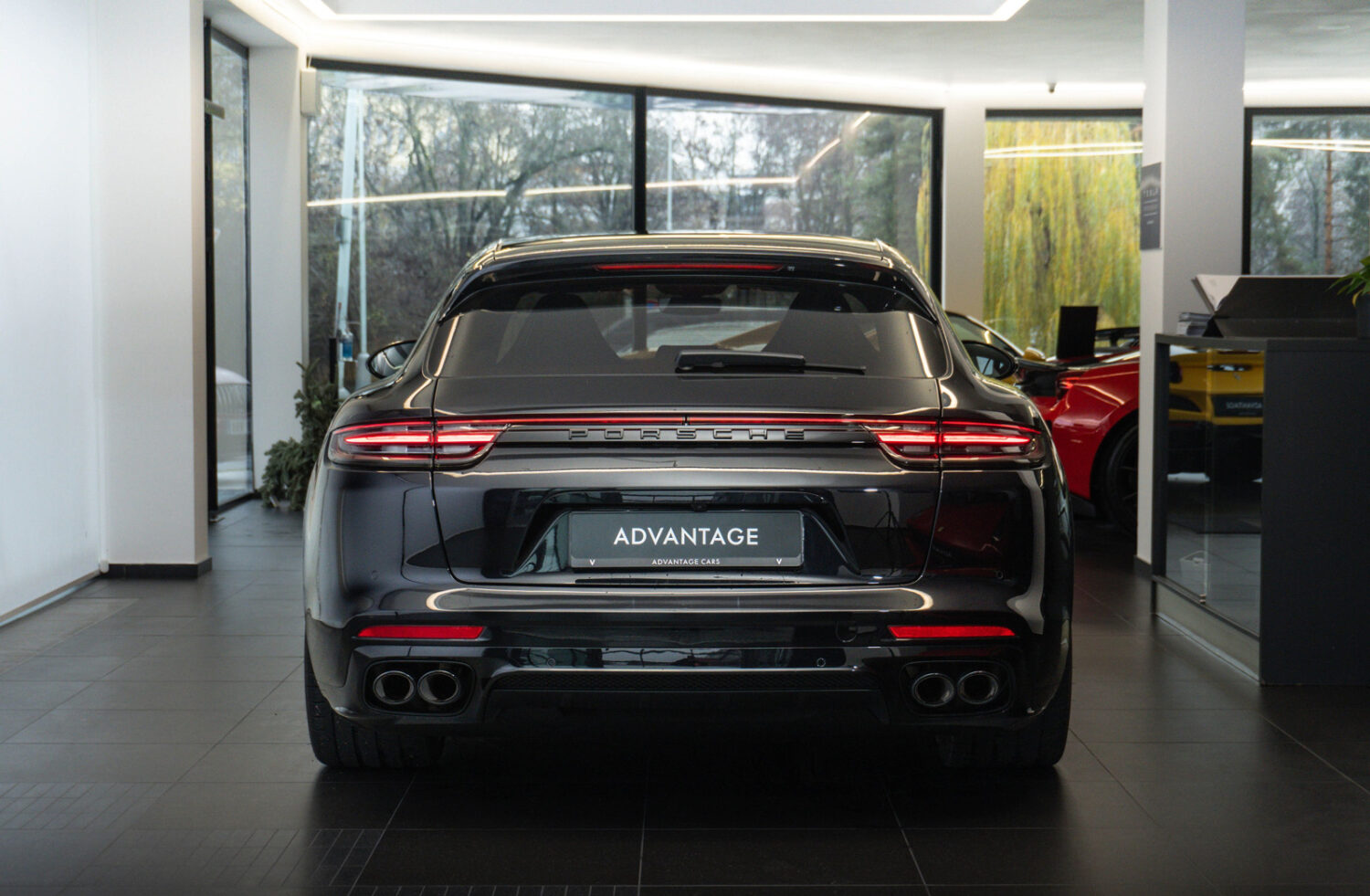 Porsche Panamera Turbo Sport Turismo