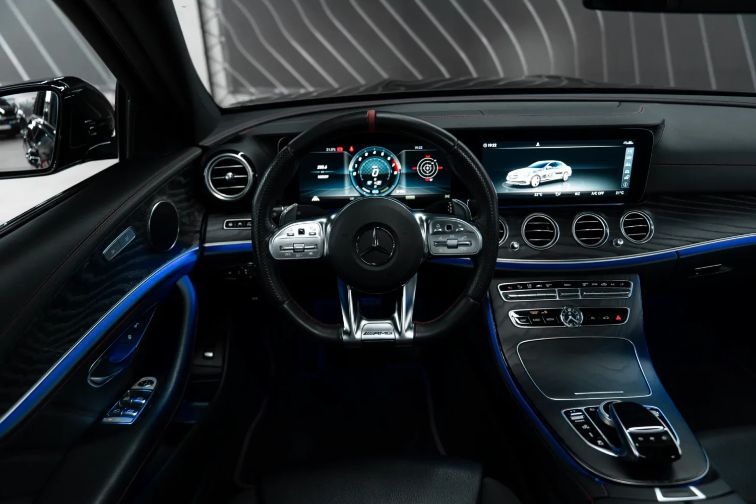 Mercedes-Benz E 53 AMG (4MATIC+)