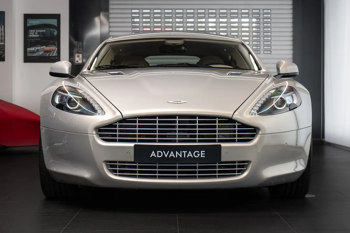Aston Martin Rapide
