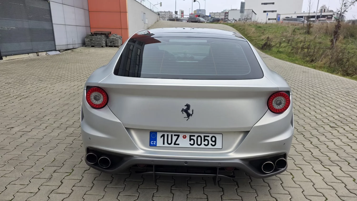 Ferrari FF