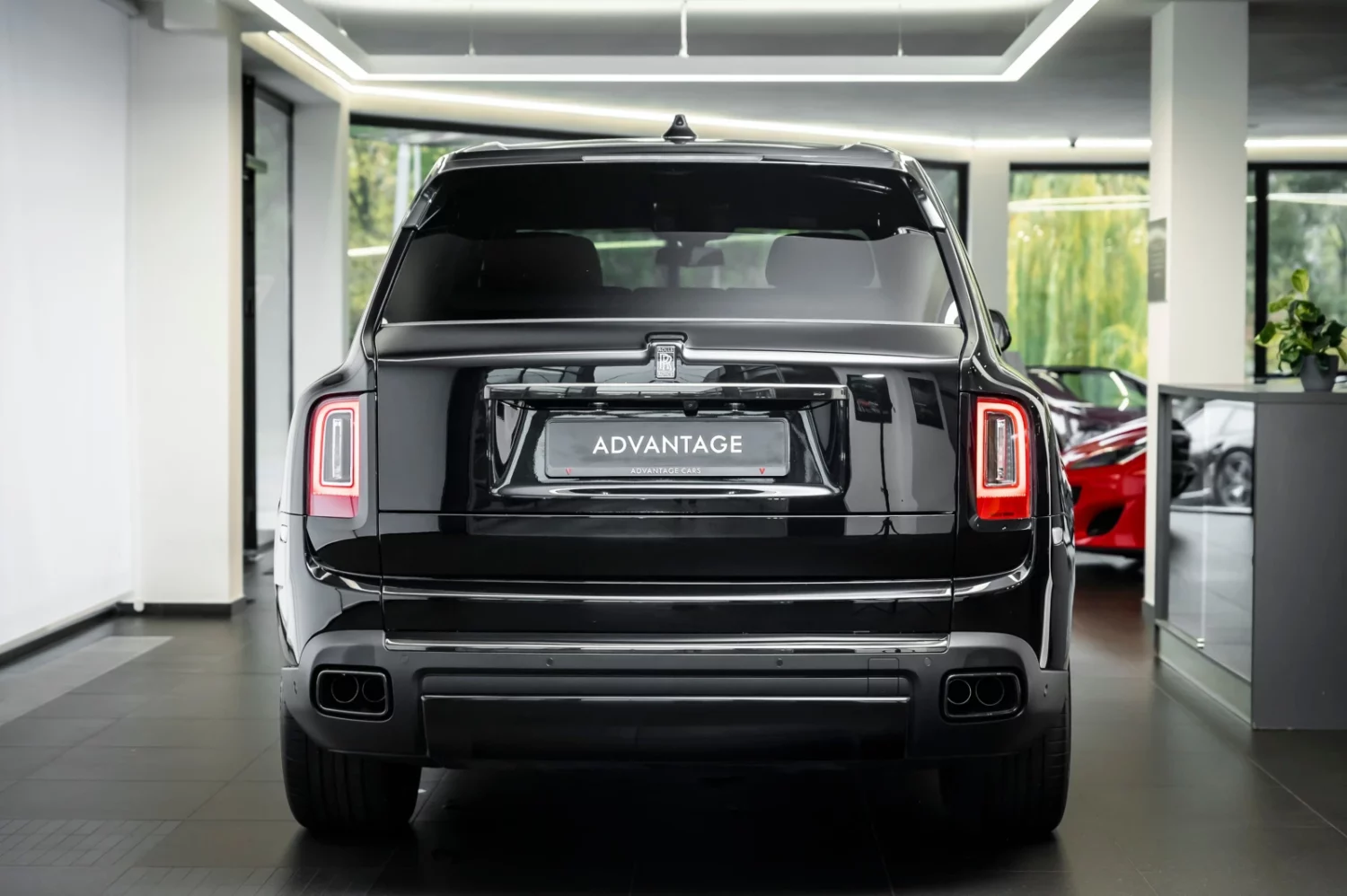 Rolls-Royce Cullinan Black Badge