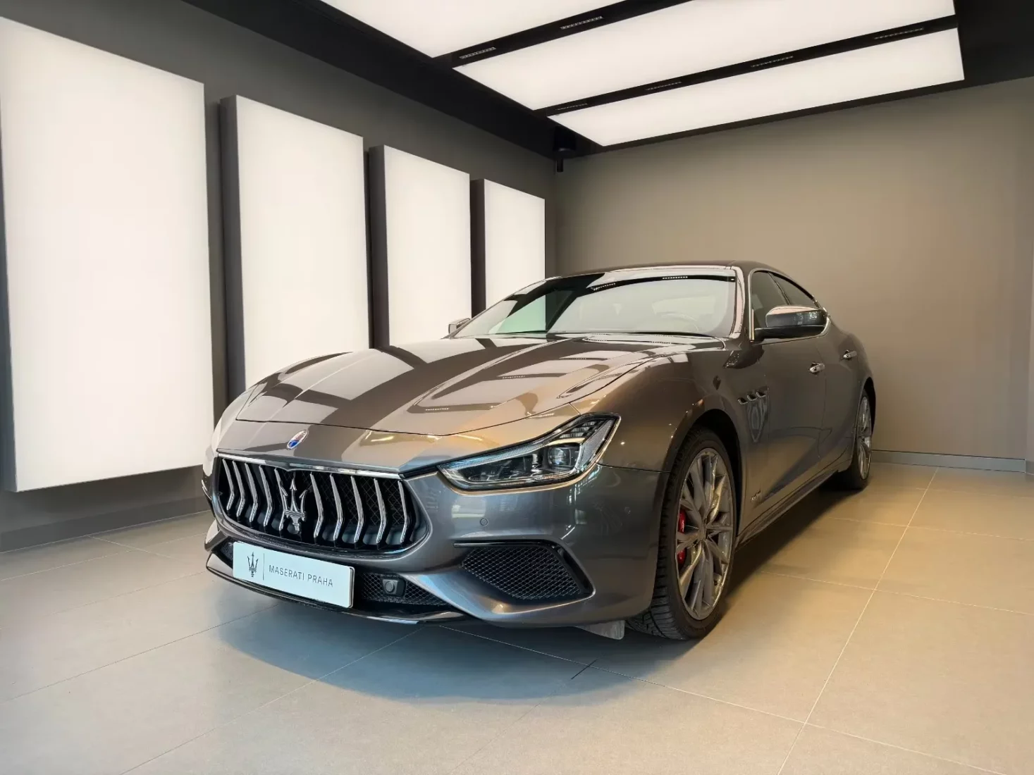 Maserati Ghibli S Q4