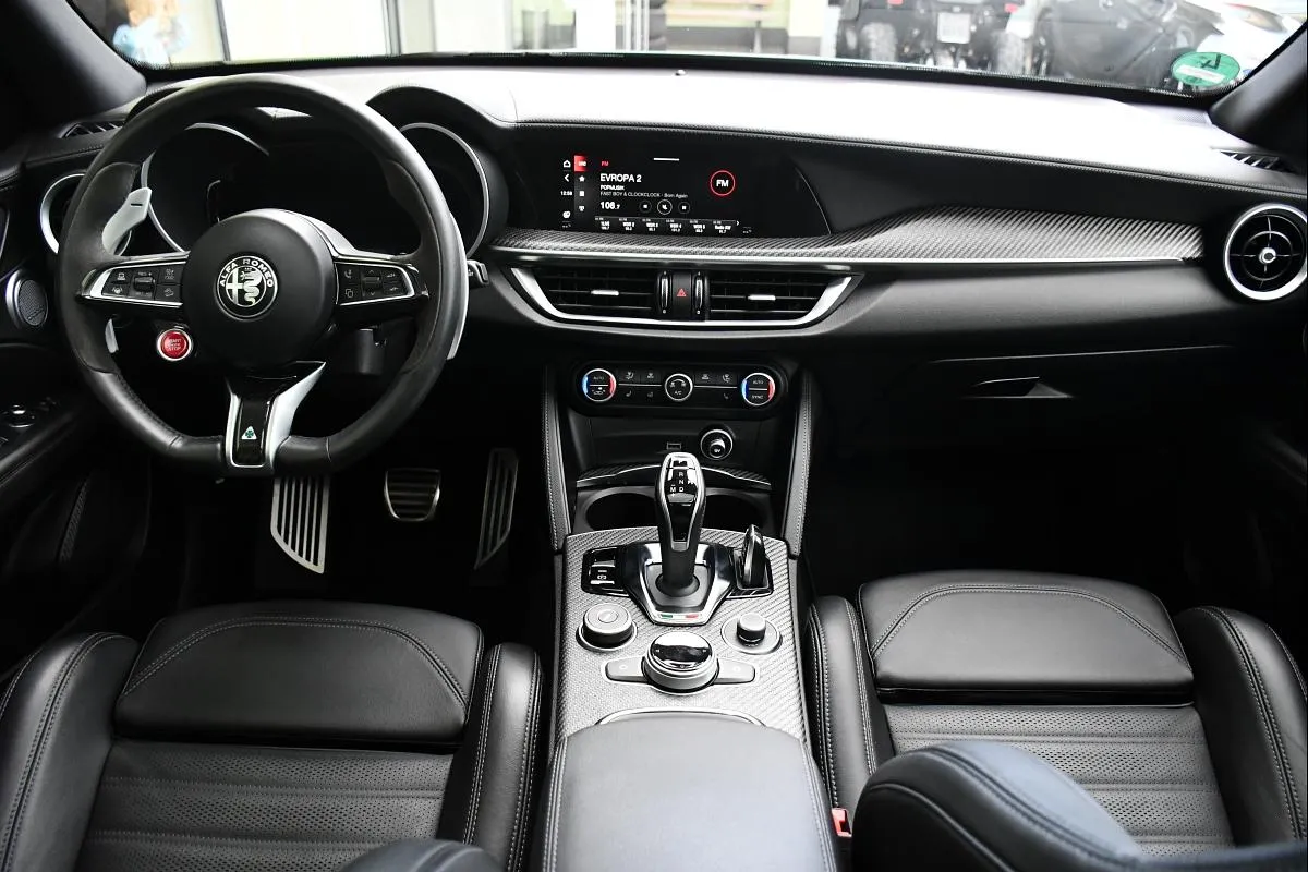 Alfa Romeo Stelvio Quadrifoglio