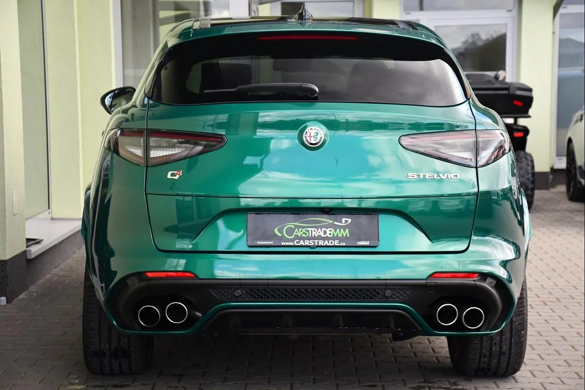Alfa Romeo Stelvio Quadrifoglio