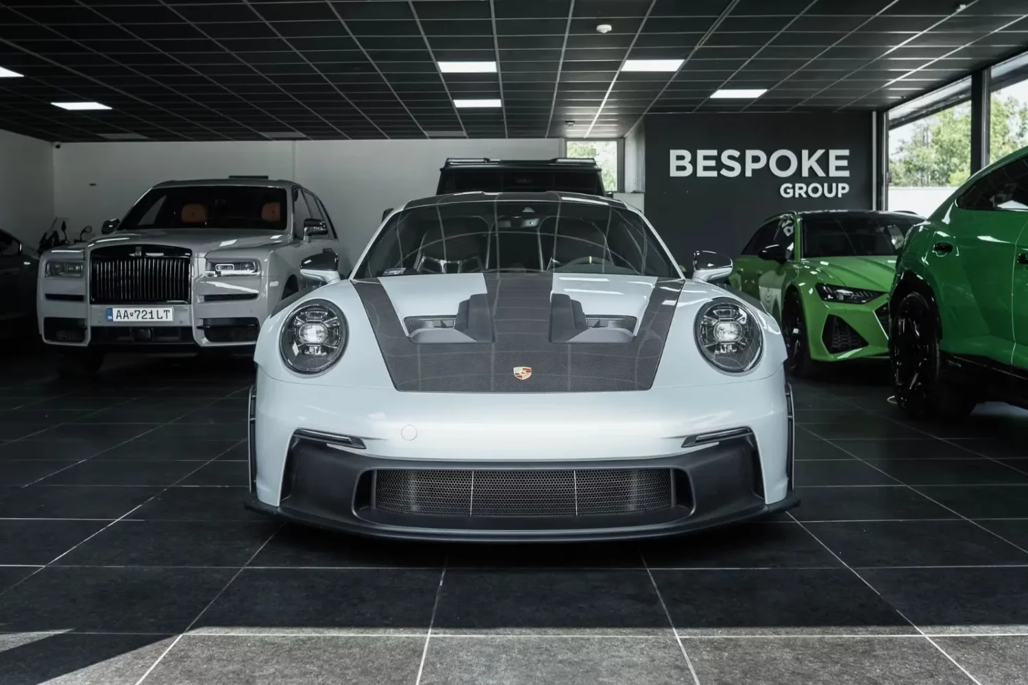 Porsche 911 GT3 RS Weissach