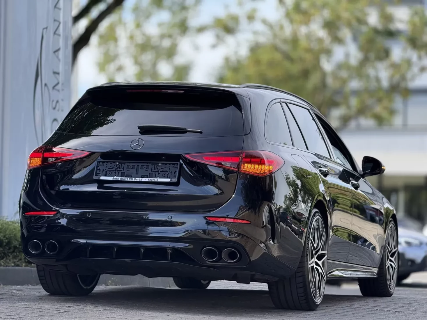 Mercedes-Benz C 43 AMG 4Matic