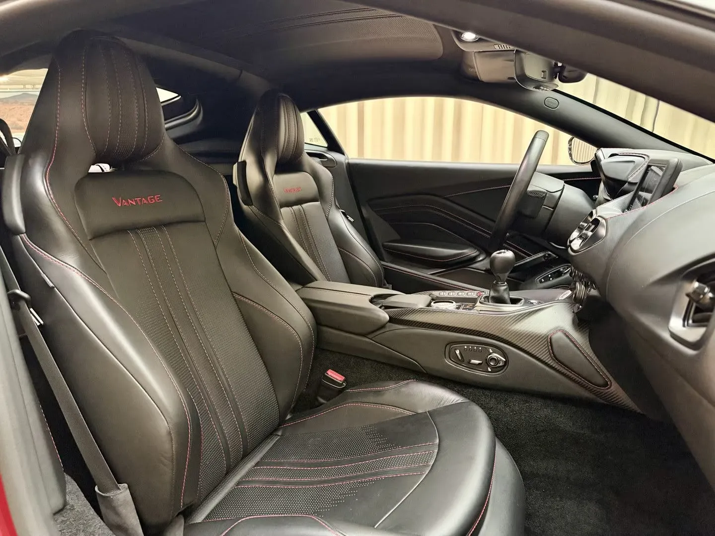 Aston Martin V8 Vantage AMR (1 of 200)