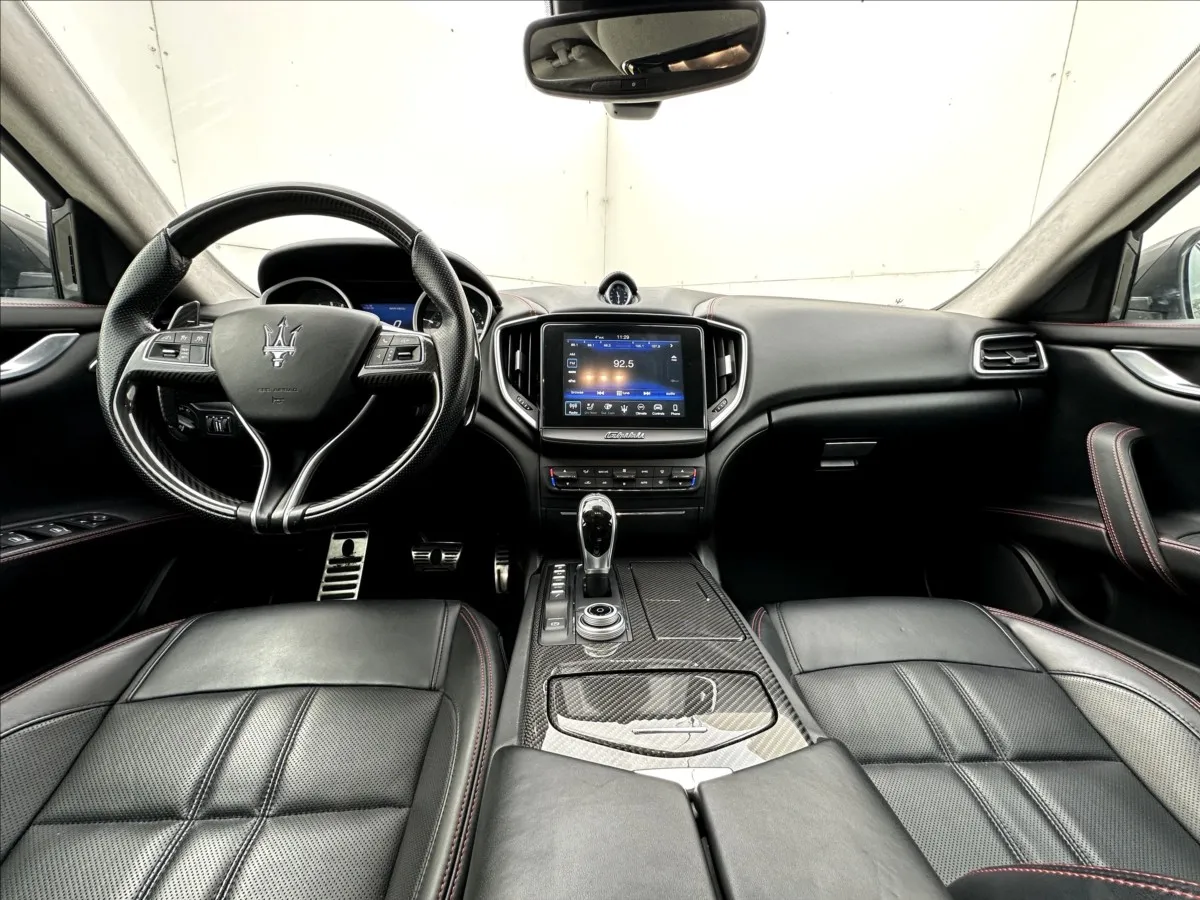 Maserati Ghibli S Q4