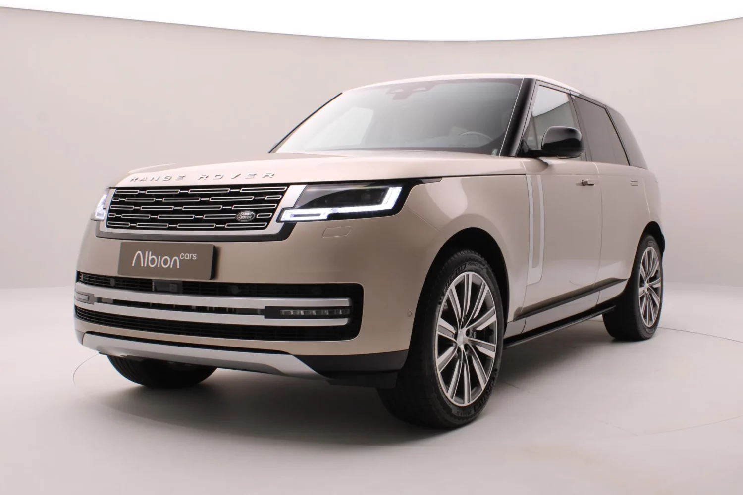 Land Rover Range Rover P530 AUTOBIOGRAPHY