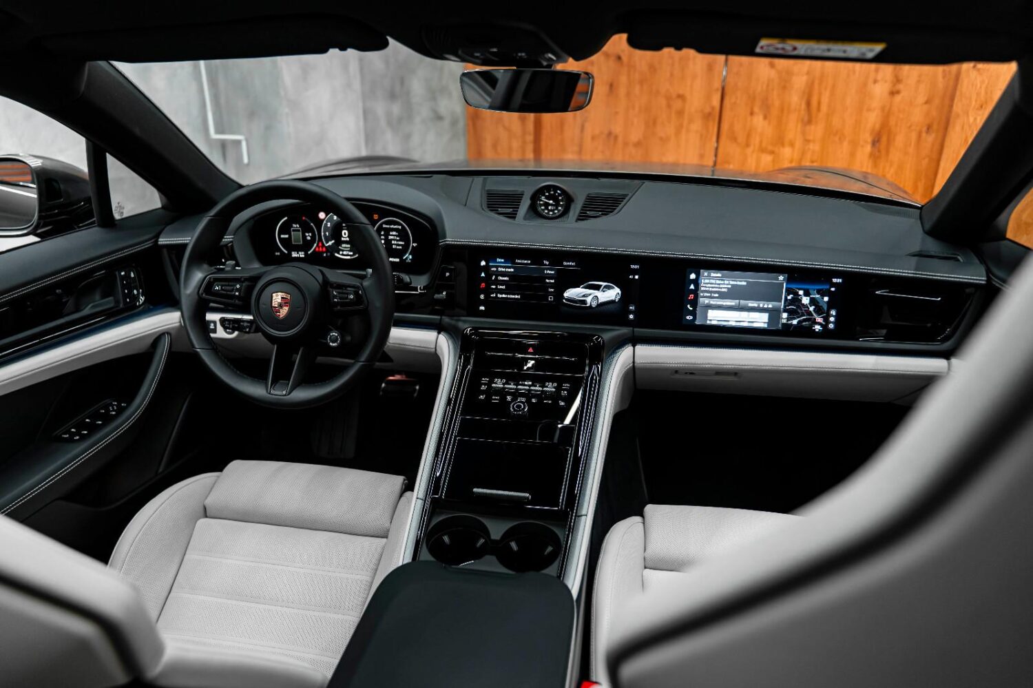 Porsche Panamera 4 E-Hybrid