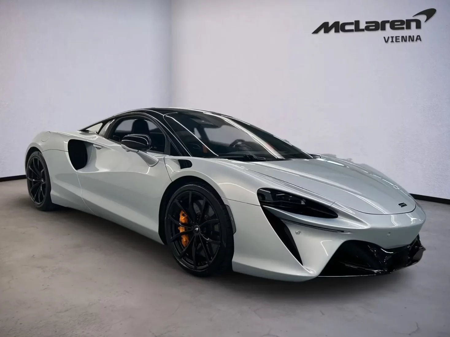 McLaren Artura