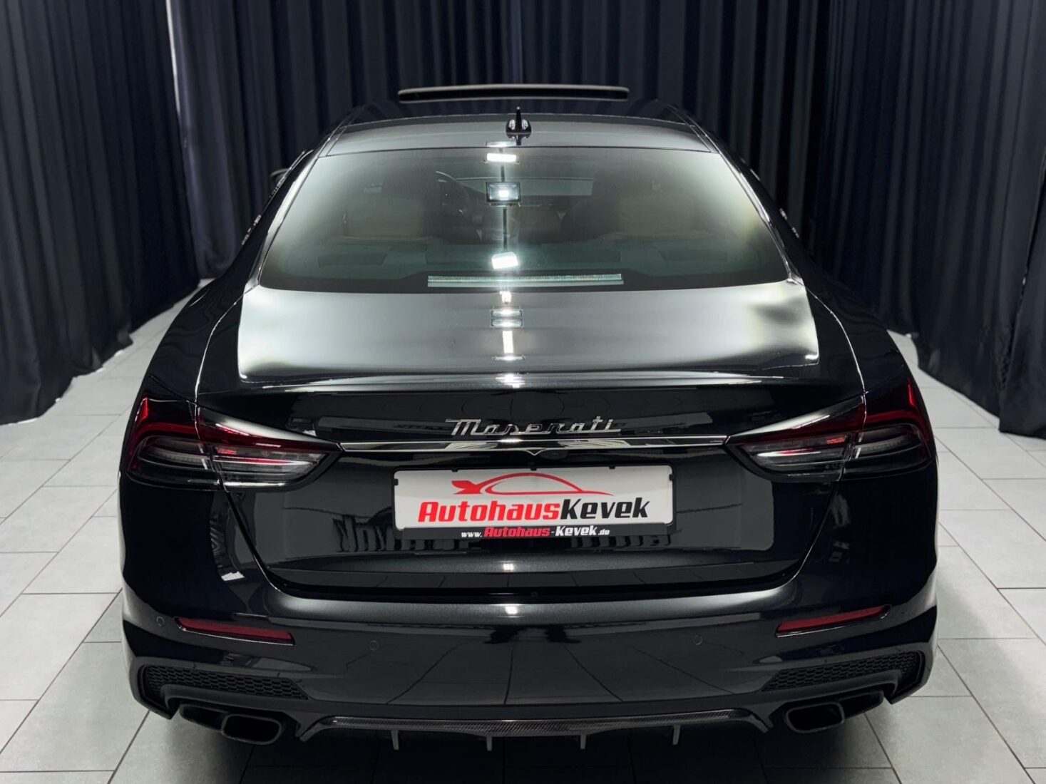 Maserati Quattroporte Trofeo