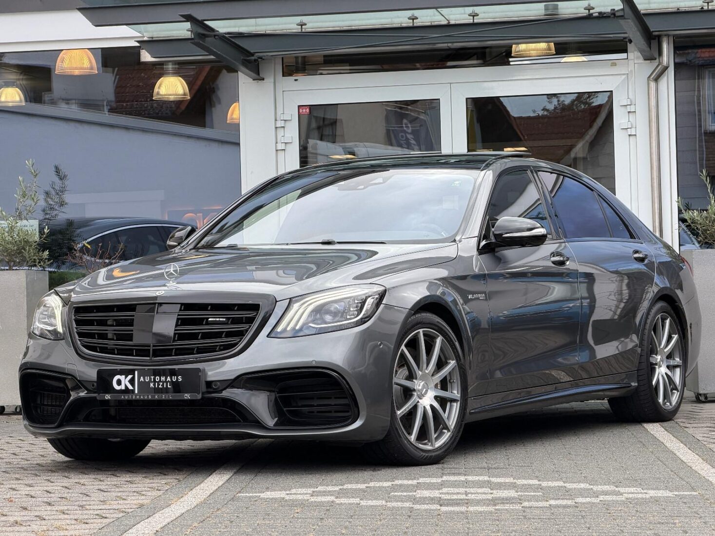 Mercedes-Benz S 63 AMG L 4Matic+