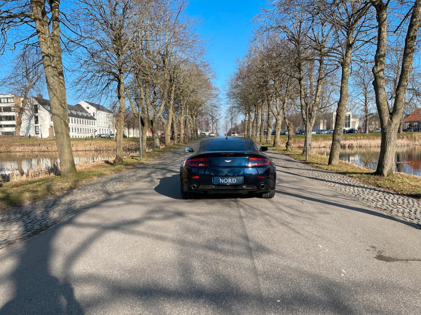 Aston Martin V8 Vantage