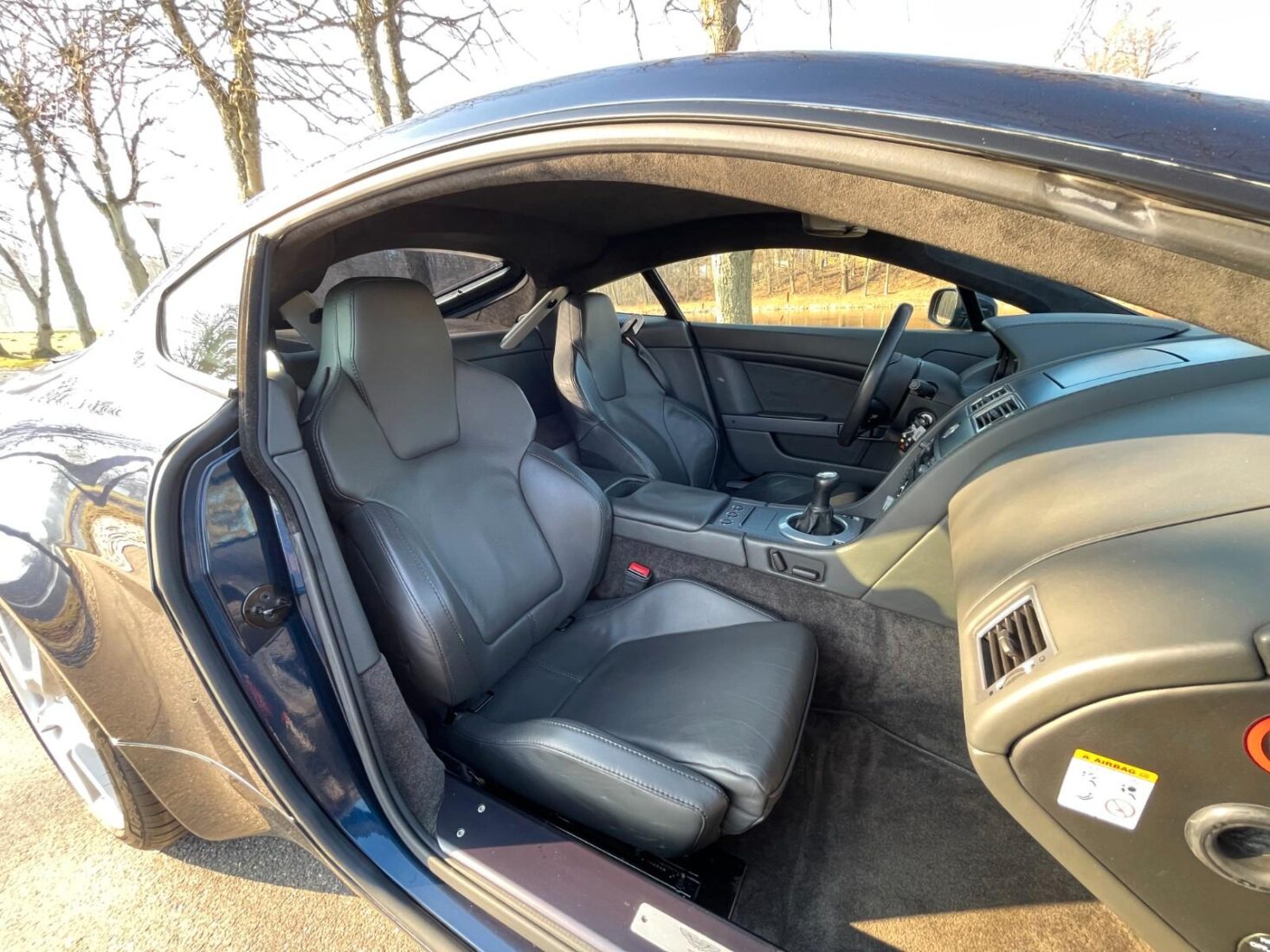 Aston Martin V8 Vantage