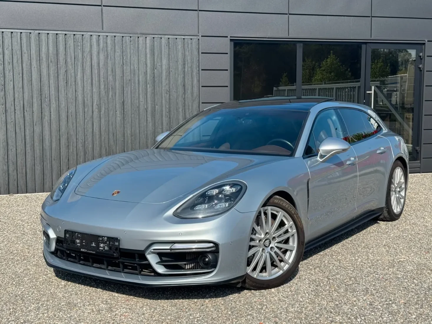 Porsche Panamera GTS Sport Turismo