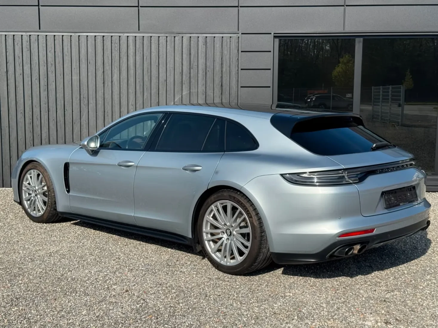 Porsche Panamera GTS Sport Turismo